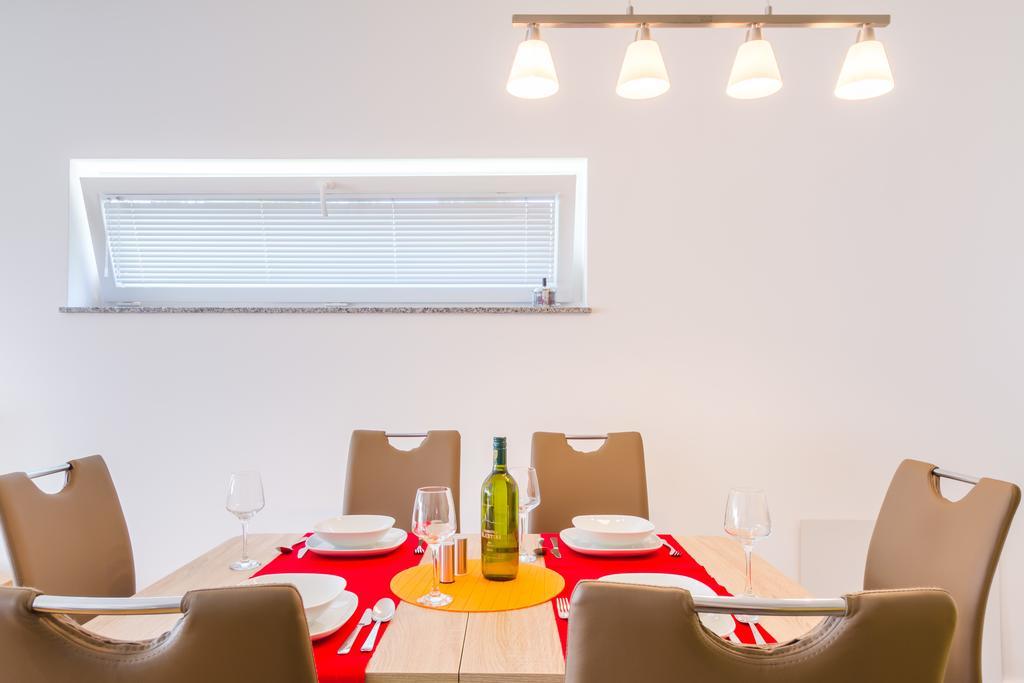 Villa Apartments Futura Vantacici Ngoại thất bức ảnh