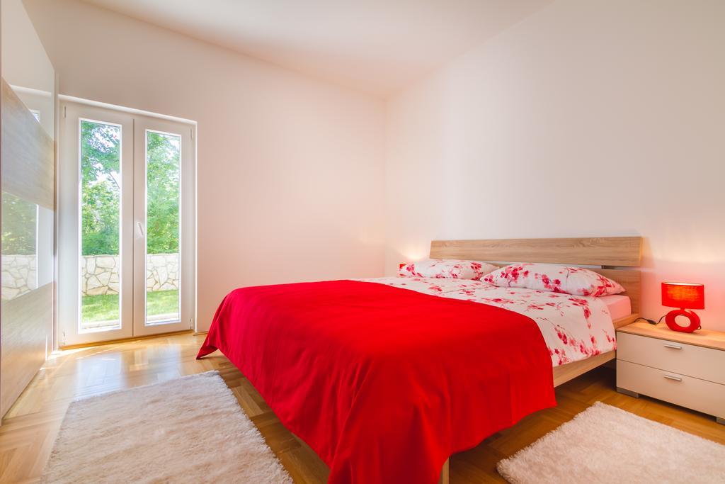 Villa Apartments Futura Vantacici Ngoại thất bức ảnh