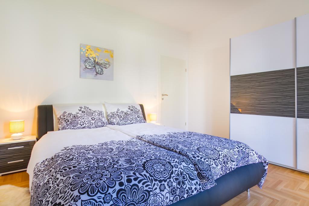 Villa Apartments Futura Vantacici Ngoại thất bức ảnh