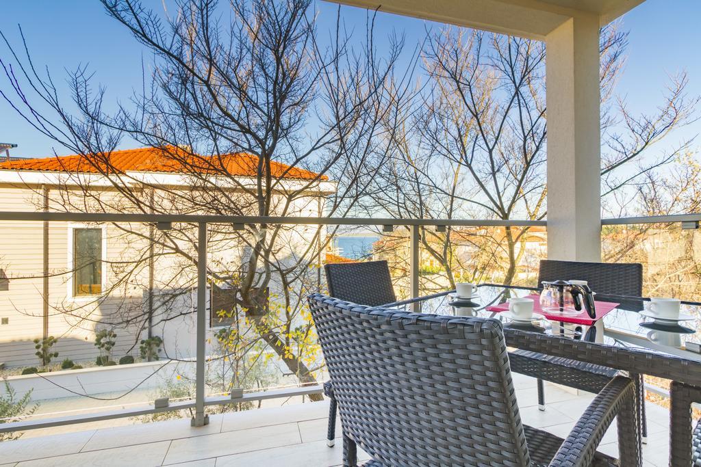 Villa Apartments Futura Vantacici Ngoại thất bức ảnh